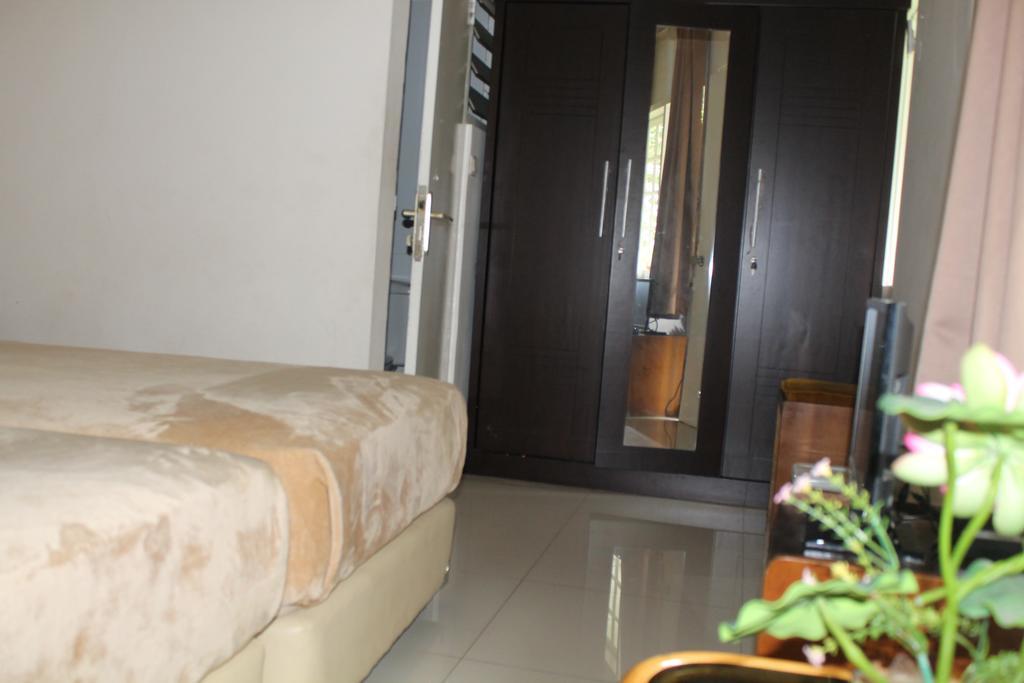 Gondia Guesthouse Jakarta Zimmer foto