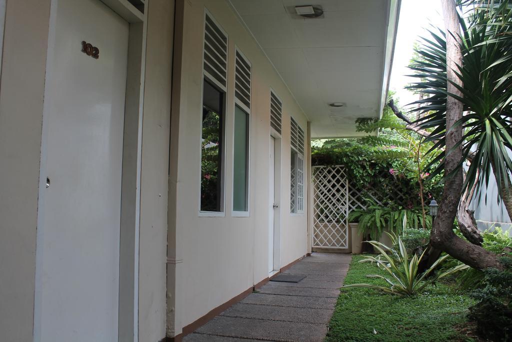 Gondia Guesthouse Jakarta Exterior foto