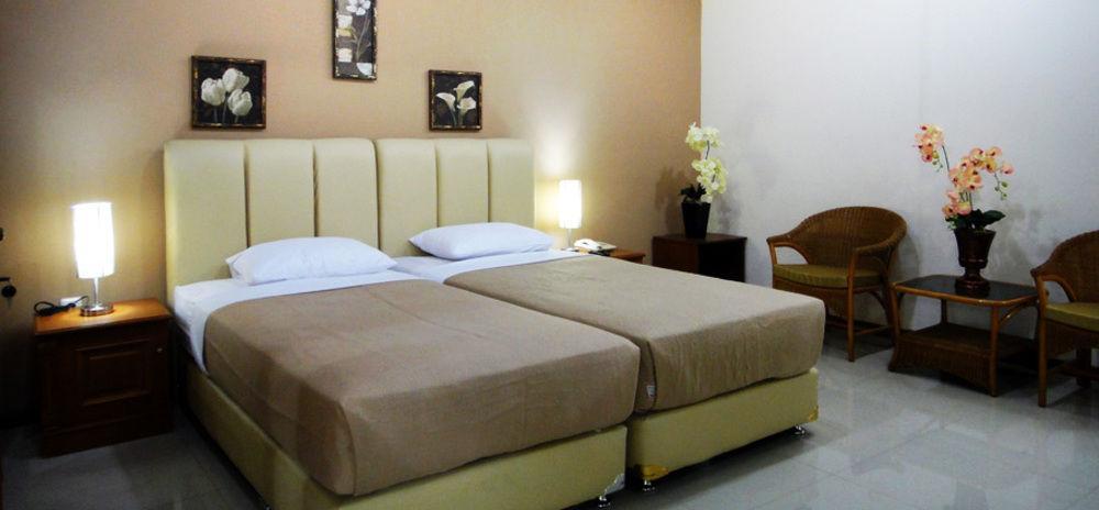 Gondia Guesthouse Jakarta Exterior foto