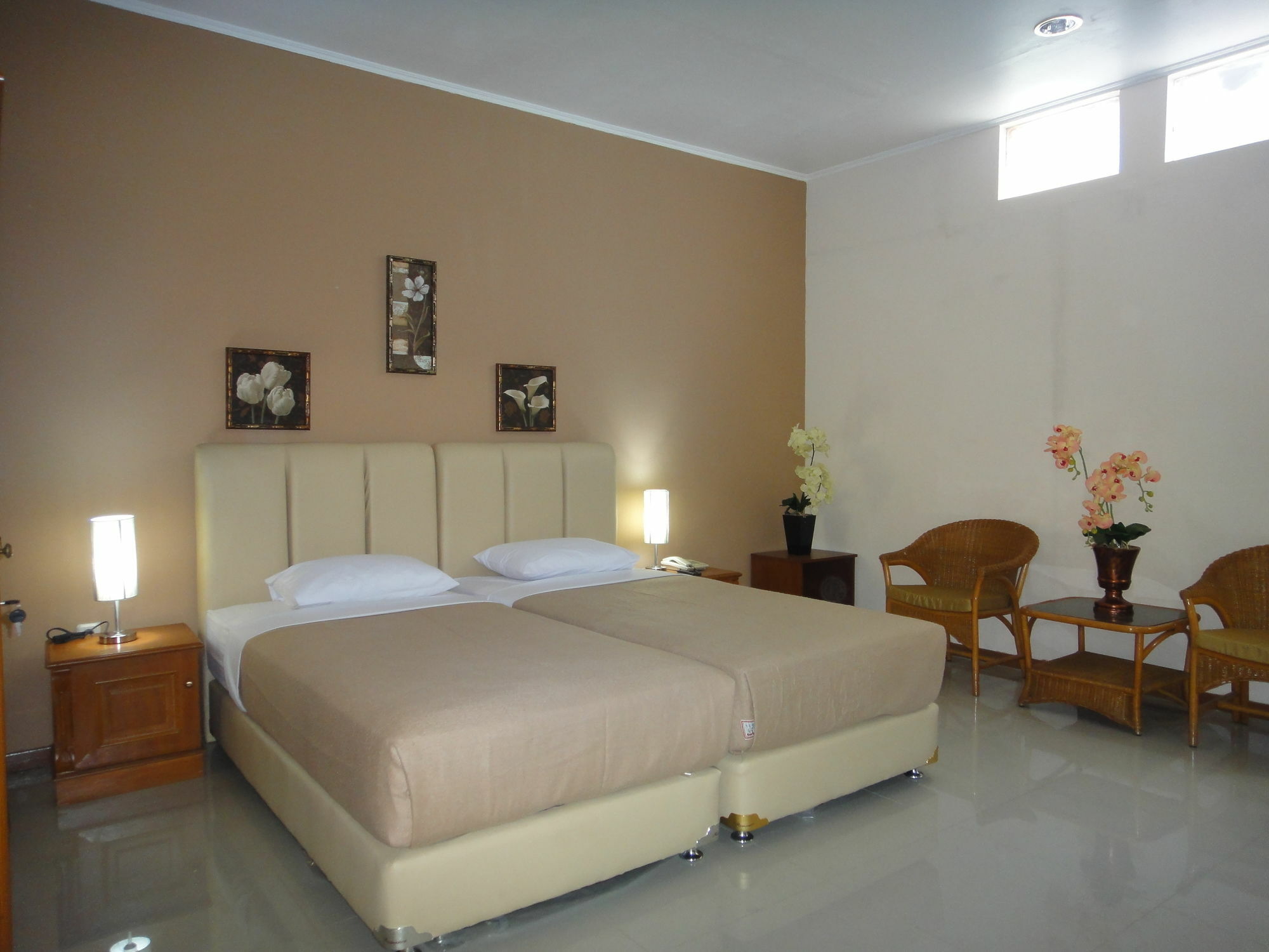 Gondia Guesthouse Jakarta Exterior foto